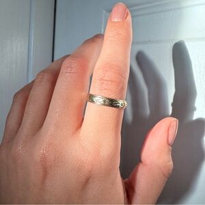 10k antique starburst engraved band sz 8